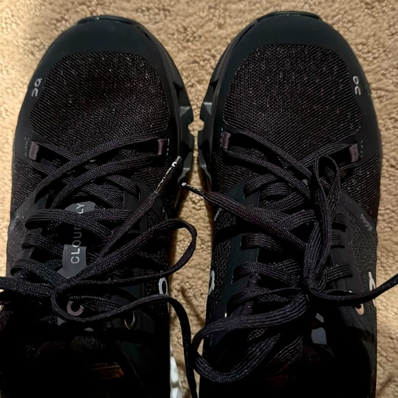 ON CLOUD Womens Cloudflyer 4 (NWOB) Cloudtec technology- Never worn. MINT! 8.0M - Picture 4 of 11